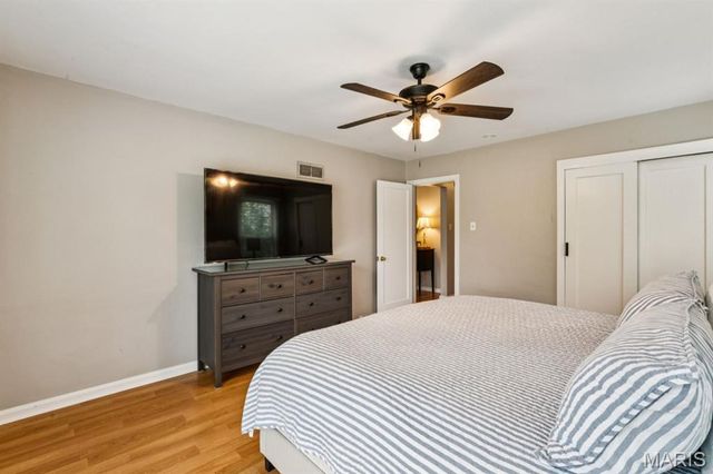 554 Southbrook Drive, Kirkwood, MO 63122