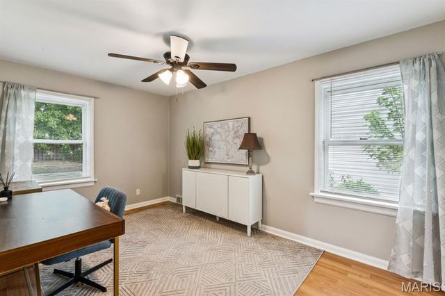 554 Southbrook Drive, Kirkwood, MO 63122