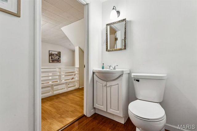 554 Southbrook Drive, Kirkwood, MO 63122
