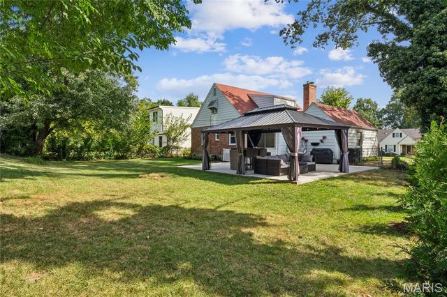 554 Southbrook Drive, Kirkwood, MO 63122