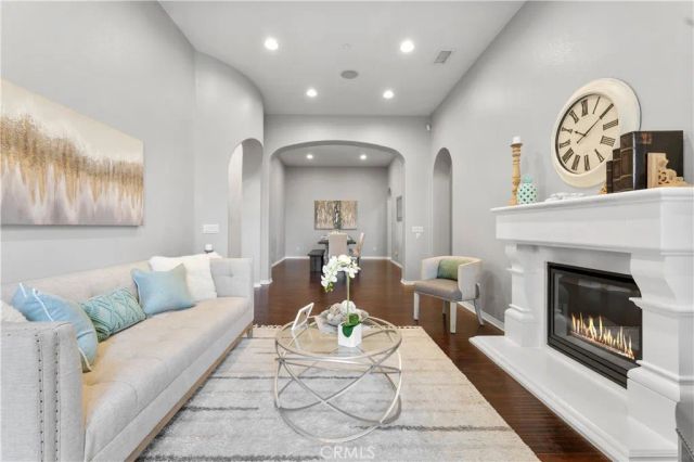 1138 Las Colinas, San Dimas, CA 91773