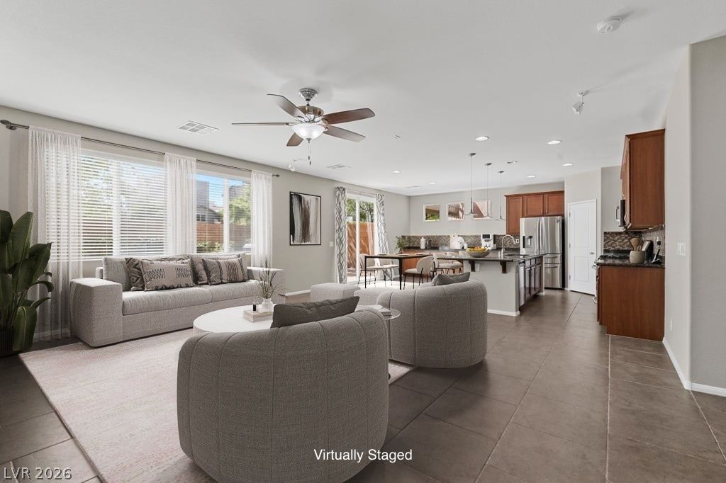 10833 Whipple Crest Avenue, Las Vegas, NV 89166 — photo 2