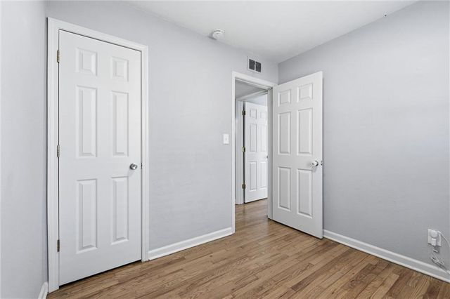 5920 W 71st Street, Overland Park, KS 66204