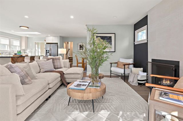 371 Ocean View Ave, Kensington, CA 94707