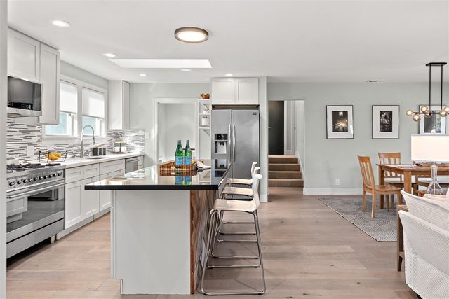 371 Ocean View Ave, Kensington, CA 94707