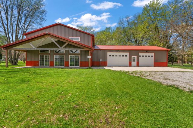 6631 Beach Street, Knox, IN 46534