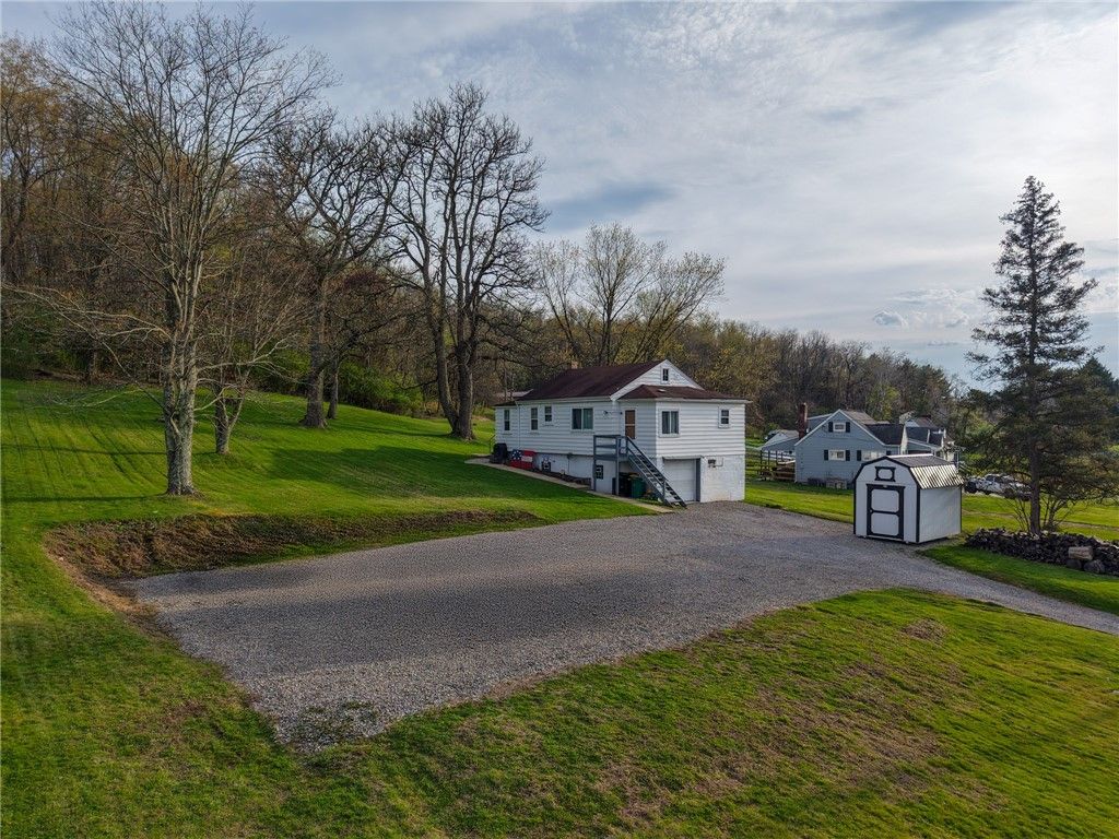 478 Crawford Run Rd, Indiana Twp, PA 15024