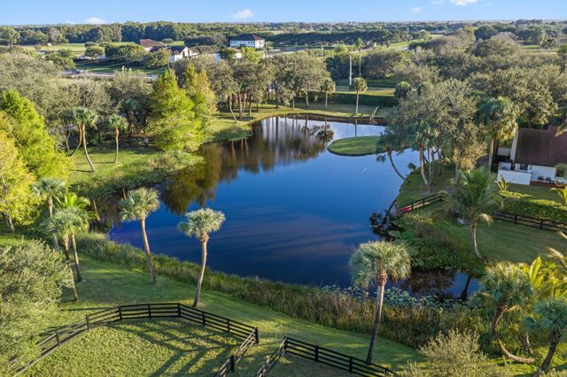 4980 Stables Way, Wellington, FL 33414