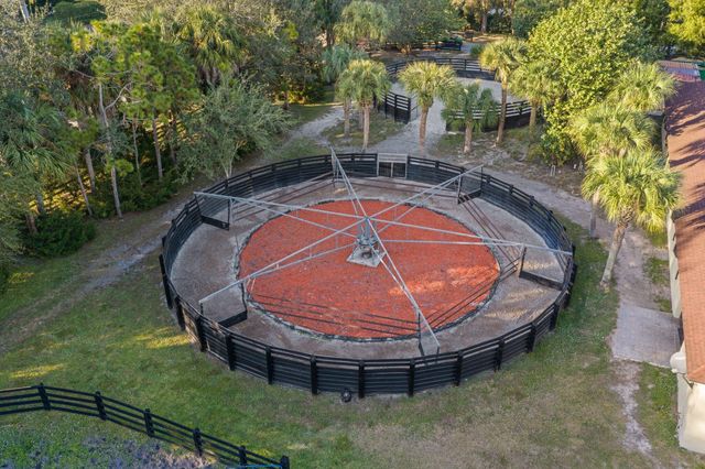 4980 Stables Way, Wellington, FL 33414