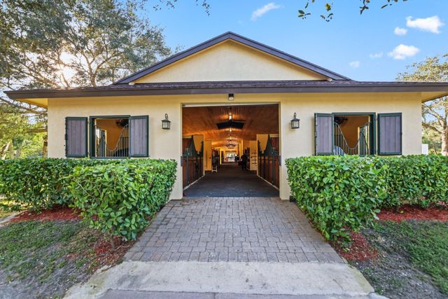 4980 Stables Way, Wellington, FL 33414