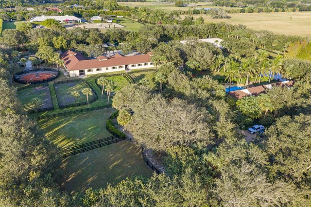 4980 Stables Way, Wellington, FL 33414