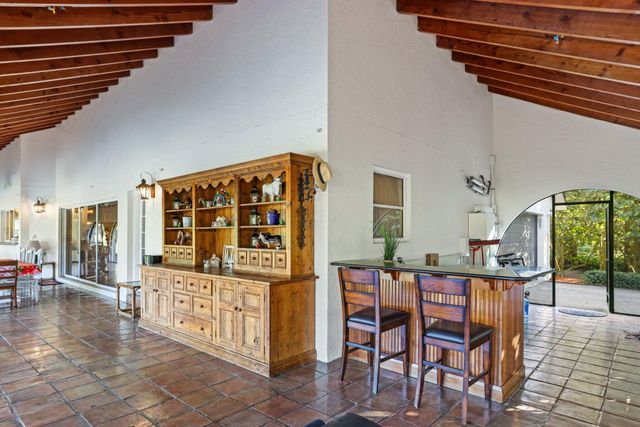 4980 Stables Way, Wellington, FL 33414