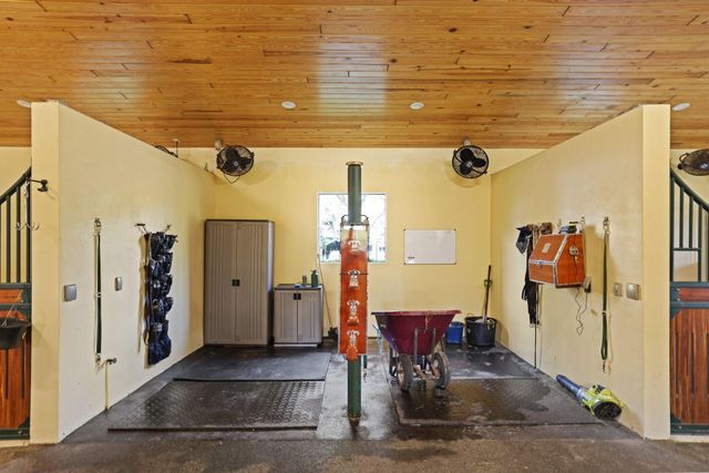 4980 Stables Way, Wellington, FL 33414