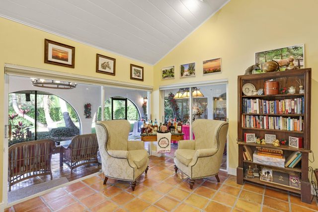 4980 Stables Way, Wellington, FL 33414