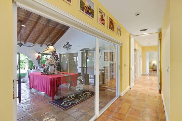 4980 Stables Way, Wellington, FL 33414