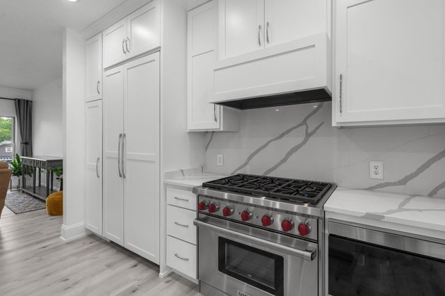 7447 213th Street N, Forest Lake, MN 55025