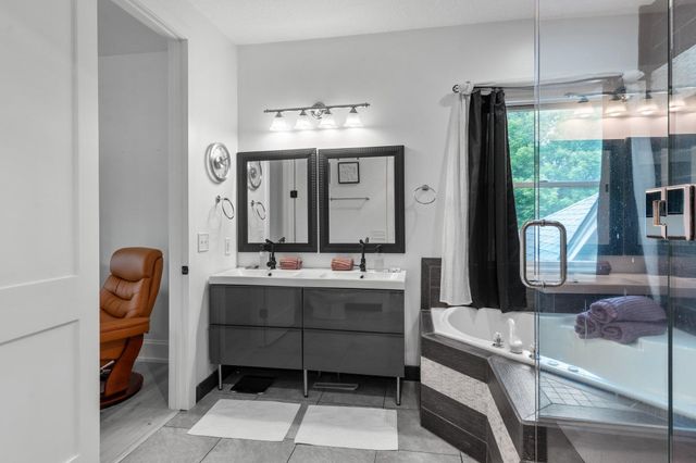 7447 213th Street N, Forest Lake, MN 55025