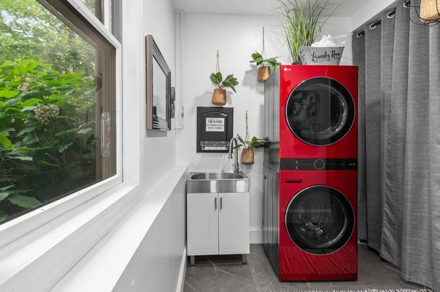 7447 213th Street N, Forest Lake, MN 55025