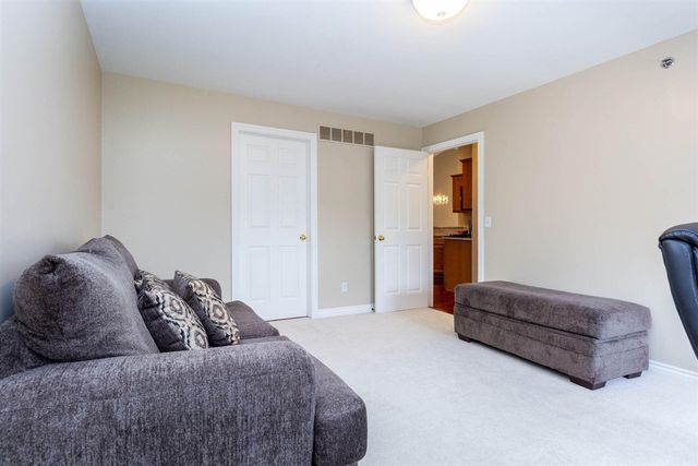 45637 Graystone Lane, Canton, MI 48187