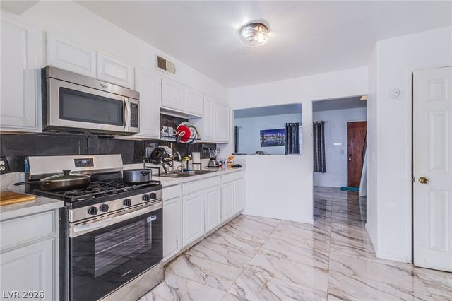 3924 Voxna Street, Las Vegas, NV 89119