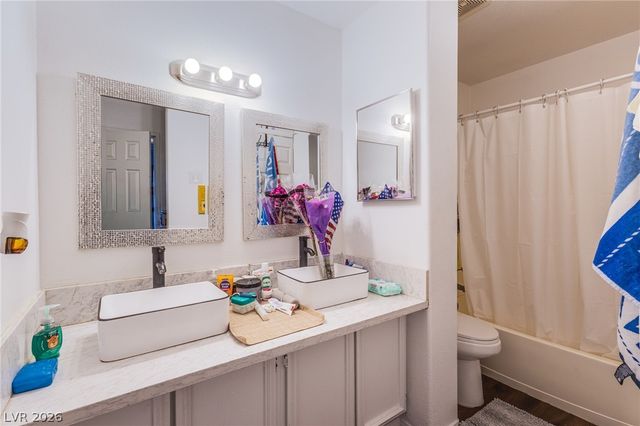 3924 Voxna Street, Las Vegas, NV 89119