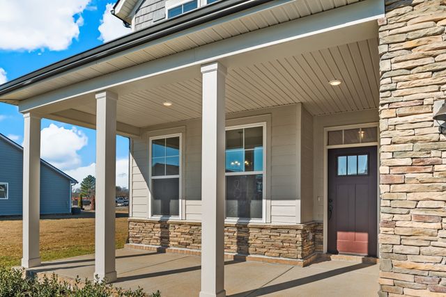 2416 Netterfield Drive, White House, TN 37188