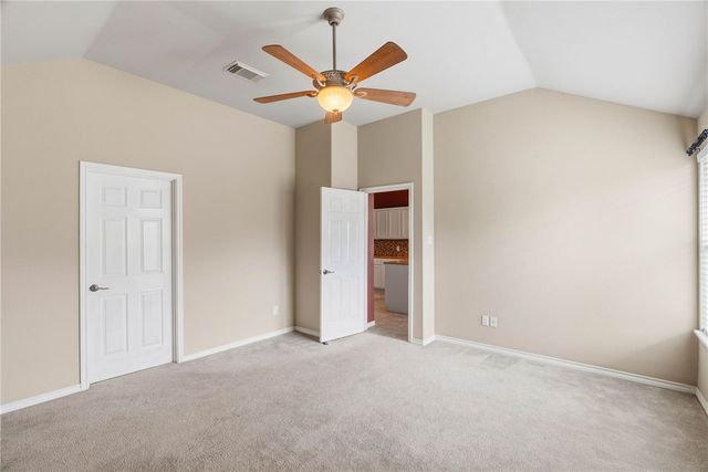 5925 Bishops Mill Dr, Corpus Christi, TX 78414