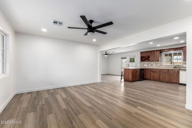 7937 E LOMA LAND Drive, Scottsdale, AZ 85257