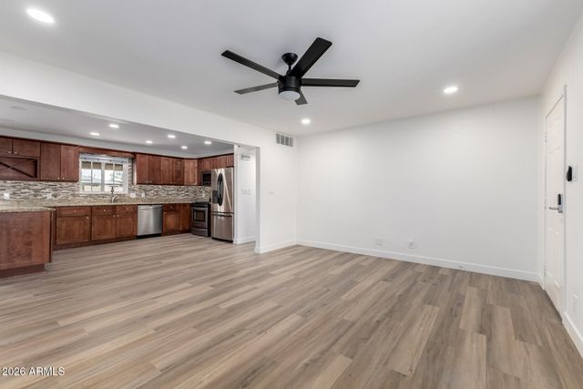 7937 E LOMA LAND Drive, Scottsdale, AZ 85257