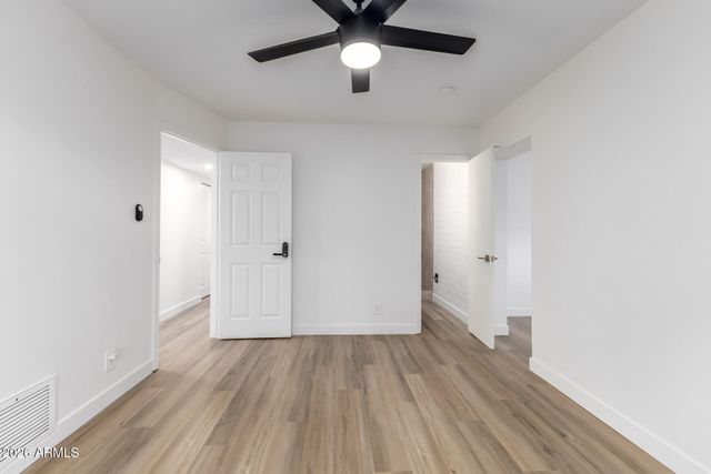 7937 E LOMA LAND Drive, Scottsdale, AZ 85257