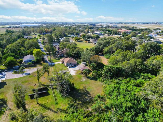 7564 19TH STREET E, Sarasota, FL 34243