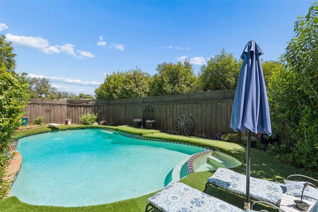 9212 Clover Valley Drive, Dallas, TX 75243