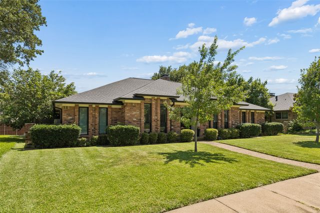 9212 Clover Valley Drive, Dallas, TX 75243