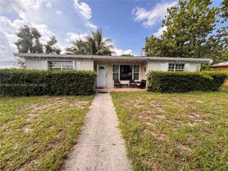 3351 NW 175th St, Miami Gardens, FL 33056