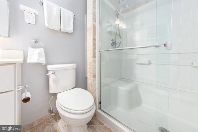 211 SLEEPY HOLLOW TRL, Fredericksburg, VA 22405