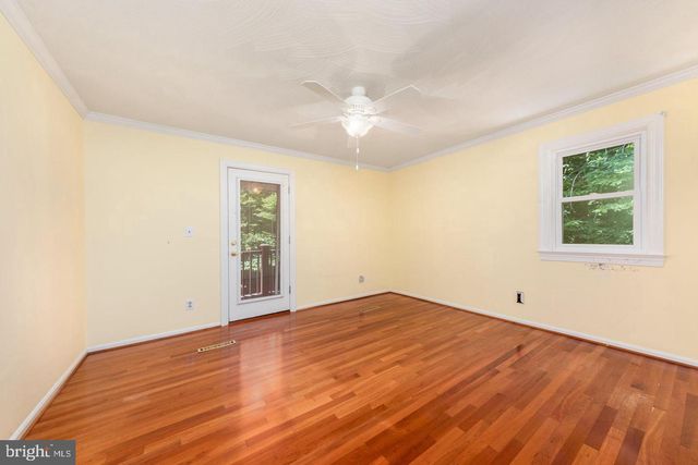 211 SLEEPY HOLLOW TRL, Fredericksburg, VA 22405