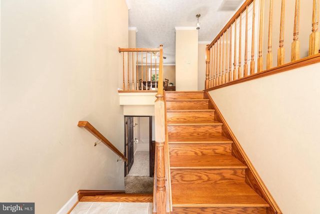 211 SLEEPY HOLLOW TRL, Fredericksburg, VA 22405