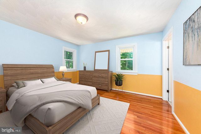 211 SLEEPY HOLLOW TRL, Fredericksburg, VA 22405