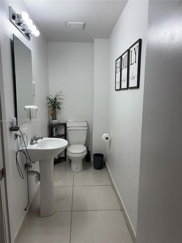 25912 SW 139th Ct, Homestead, FL 33032