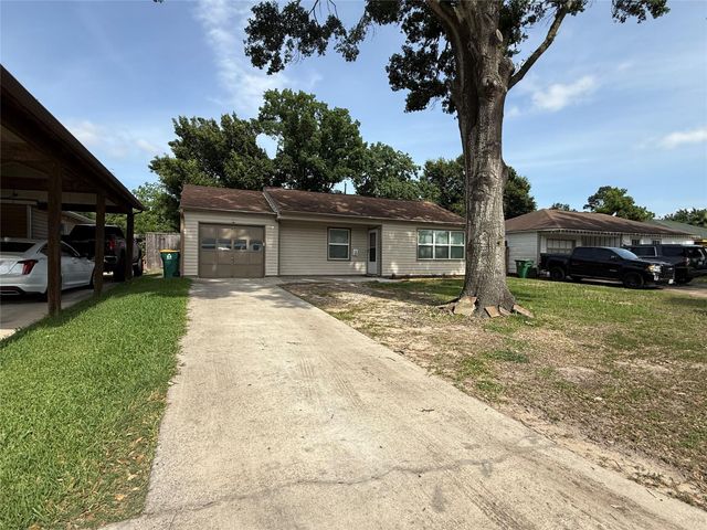 1807 Firwood Drive, Pasadena, TX 77502