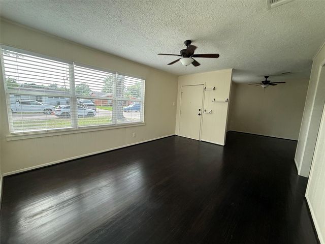 1807 Firwood Drive, Pasadena, TX 77502