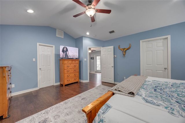 1141 Fulton Beach Rd, Fulton, TX 78358