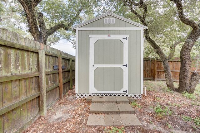 1141 Fulton Beach Rd, Fulton, TX 78358