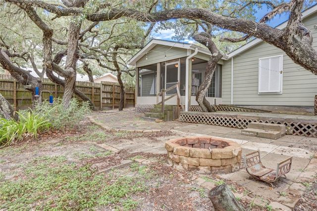 1141 Fulton Beach Rd, Fulton, TX 78358