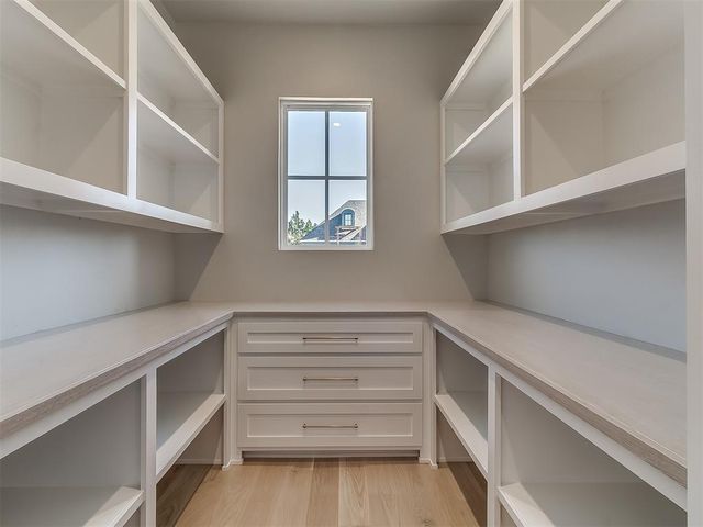 3101 Wood Thrush Way, Edmond, OK 73012