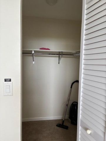 689 NE 6th Court 404, Boynton Beach, FL 33435