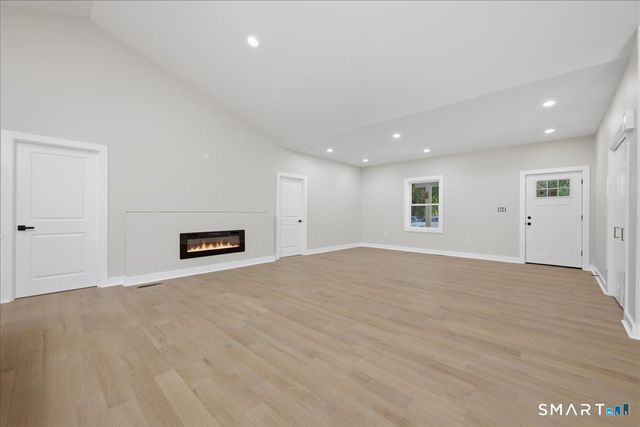 104 Hanover Road, Canterbury, CT 06331
