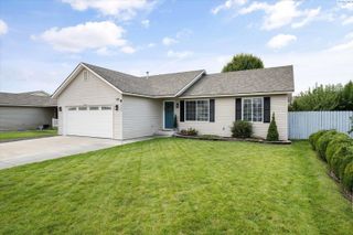 5320 Westminster Ln, Pasco, WA 99301