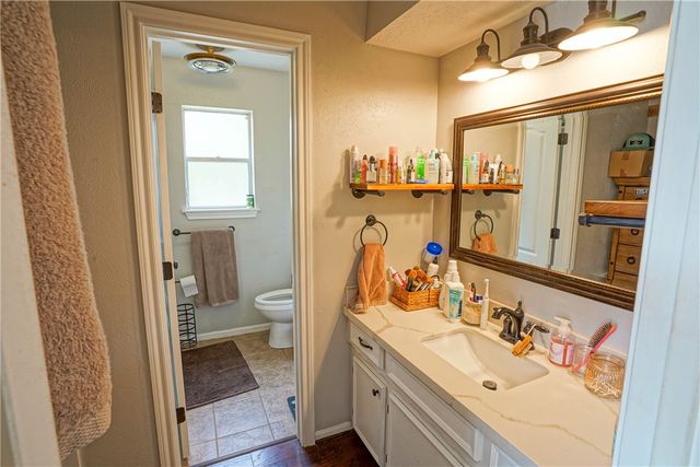 15290 Highway 30, Anderson, TX 77830