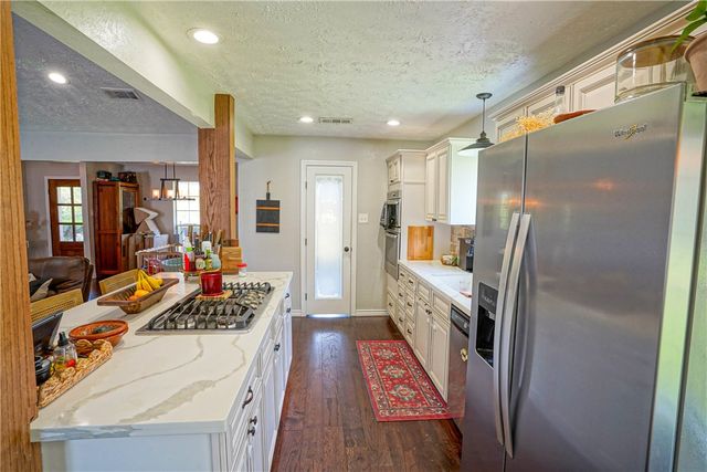 15290 Highway 30, Anderson, TX 77830